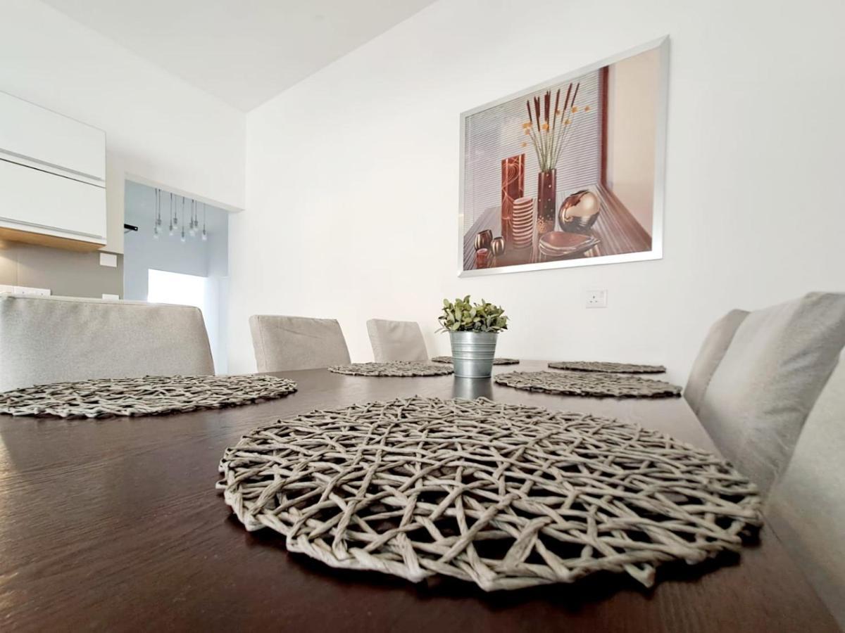 Gladstonos 3 Apartment Limassol Ngoại thất bức ảnh